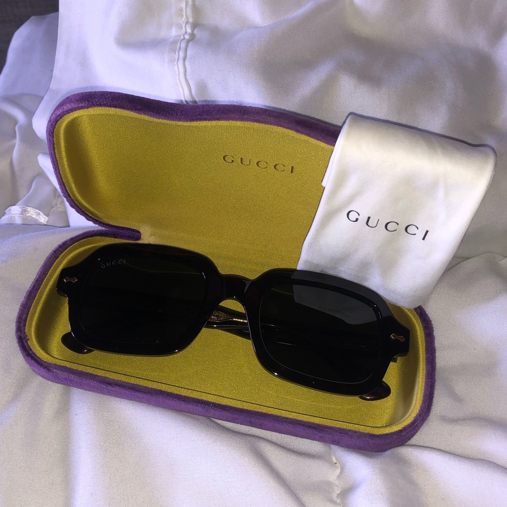 Gucci Sunglasses gg0072s